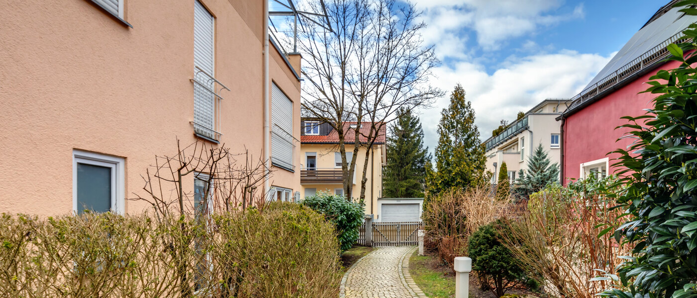 appartamento München Berg am Laim 01 cortile interno  5126