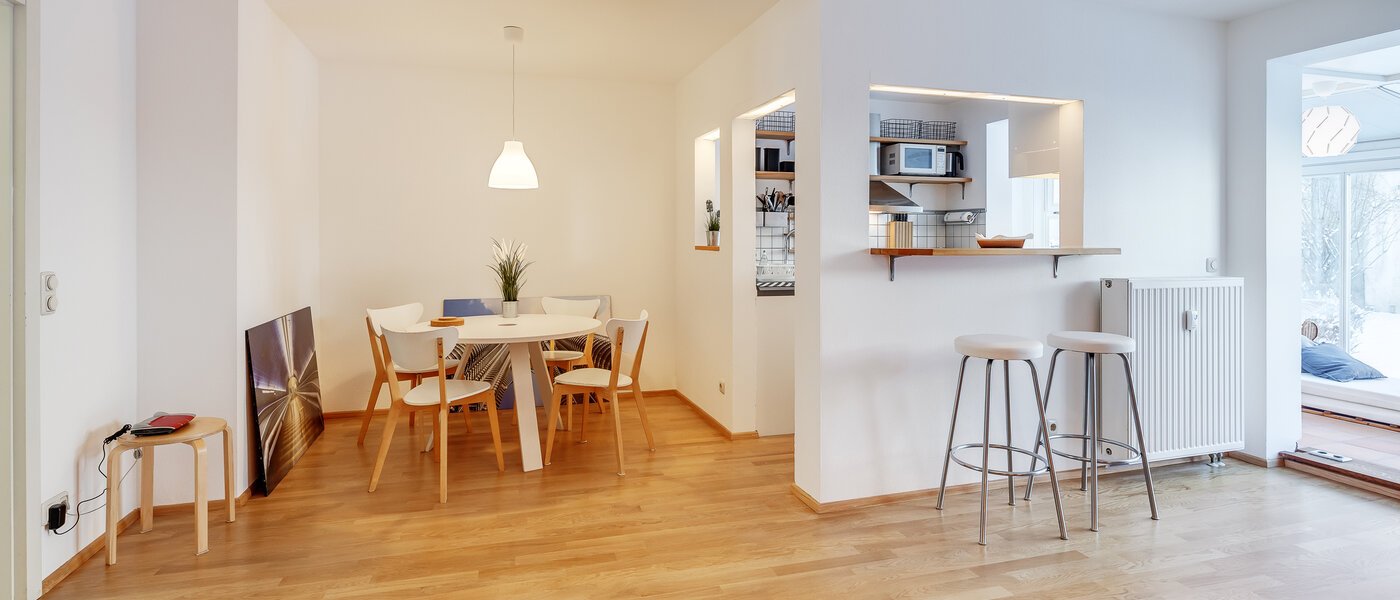 appartamento con giardino München Au 01 zona living 5163