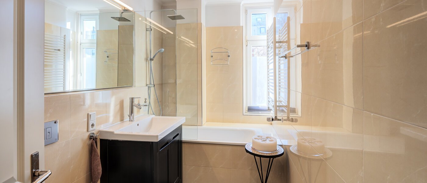 appartamento München Neuhausen 01 bagno 5216