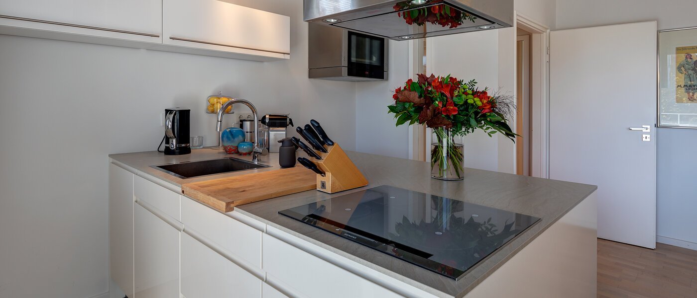 appartamento München Schwabing (links der Leopoldstraße) 01 cucina 5263