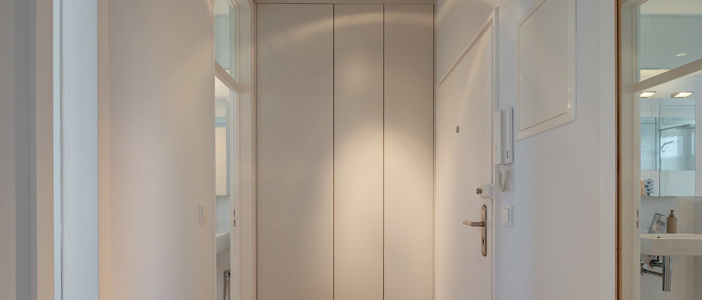 appartamento München Schwabing (links der Leopoldstraße) 01 ingresso/corridioio 5263