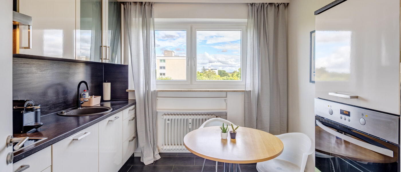 appartamento München Bogenhausen 01 cucina 53