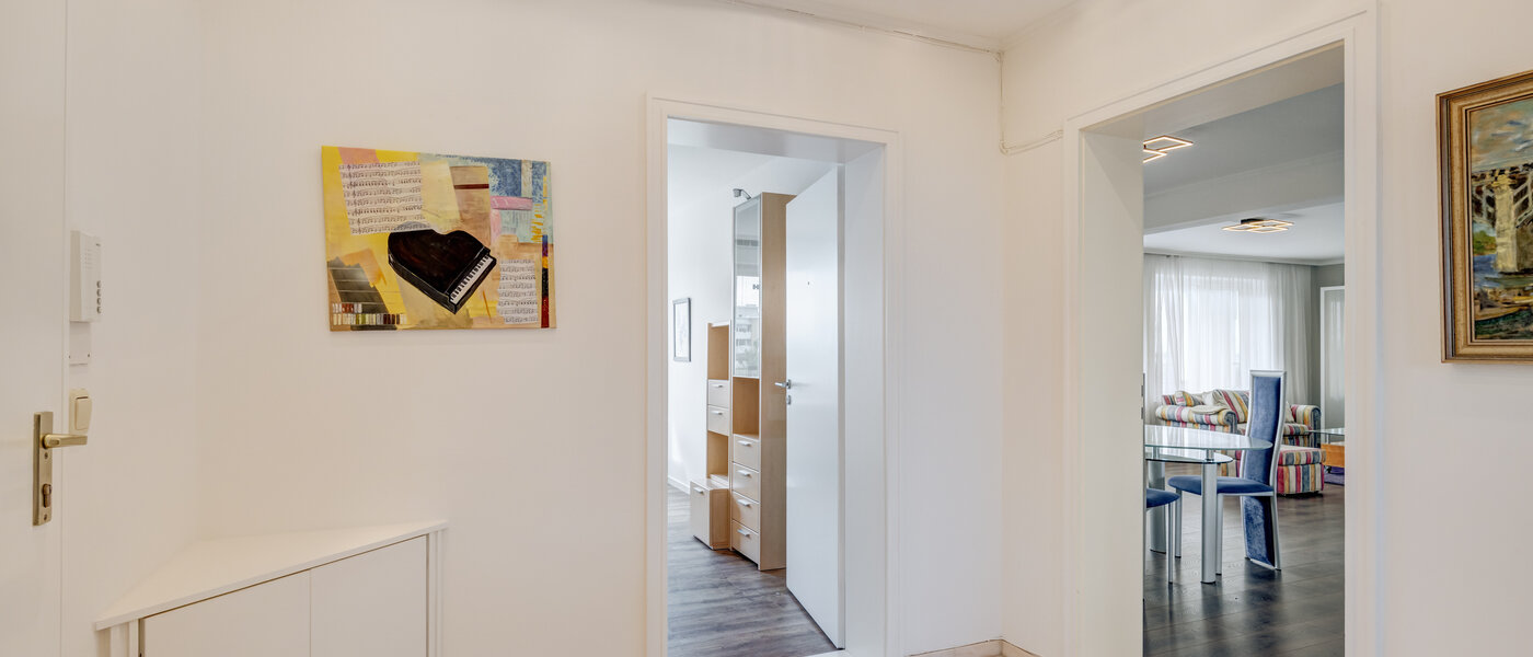 appartamento München Bogenhausen 03 ingresso/corridioio 53