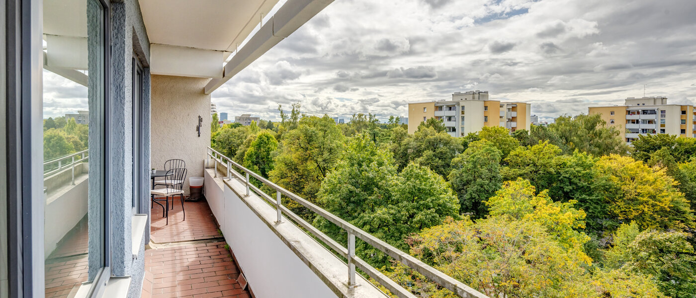 appartamento München Bogenhausen 01 balcone 53