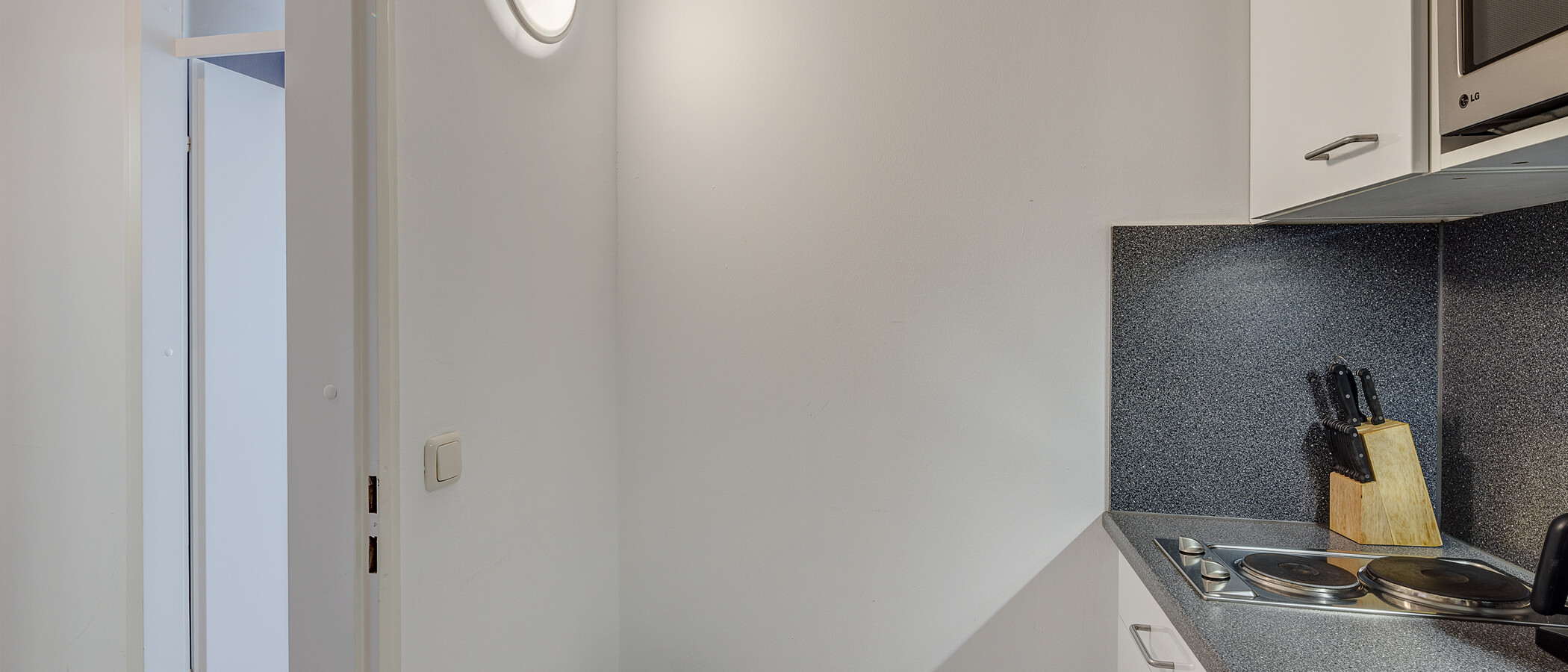 appartamento München Schwabing (rechts der Leopoldstraße) 03 cucina 5389