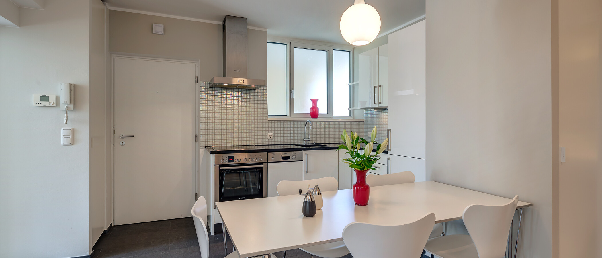 appartamento München Schwabing (links der Leopoldstraße) 02 zona pranzo 5407