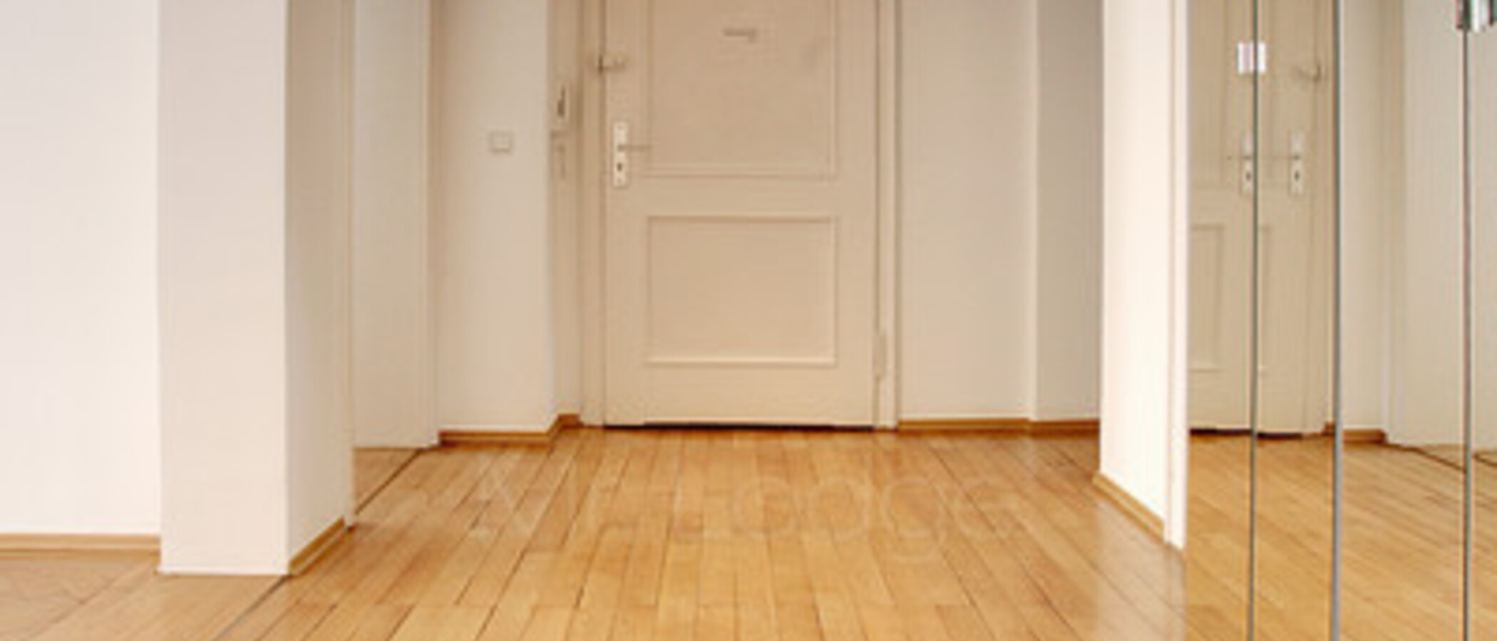 appartamento München Altbogenhausen 02 ingresso/corridioio 5506