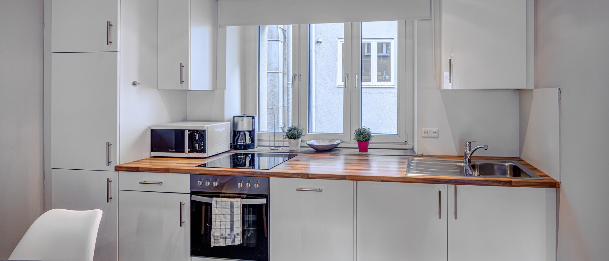 appartamento München Schwabing-Nord (zw. Leopoldstraße & Englischen Garten) 01 cucina 5559