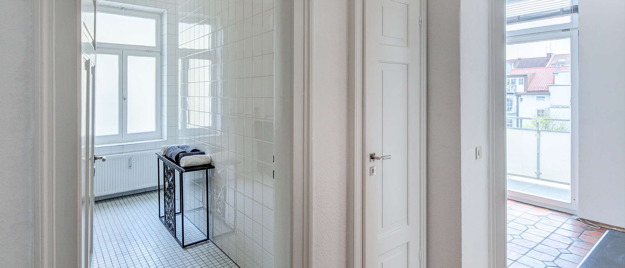appartamento München Schwabing (links der Leopoldstraße) 03 ingresso/corridioio 556