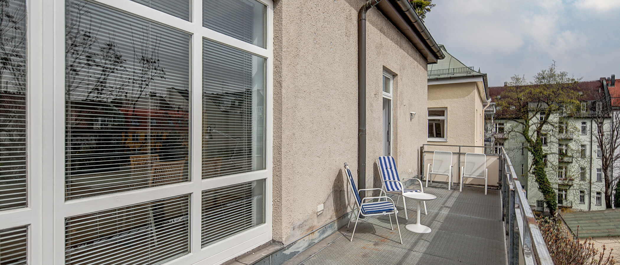 appartamento München Schwabing (links der Leopoldstraße) 03 terrazza 556