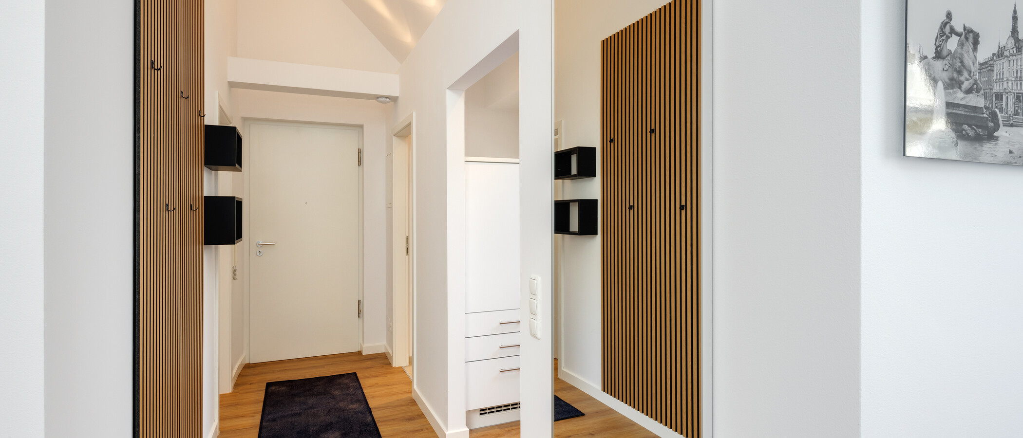 attico München Schwabing 01 ingresso/corridioio 5576