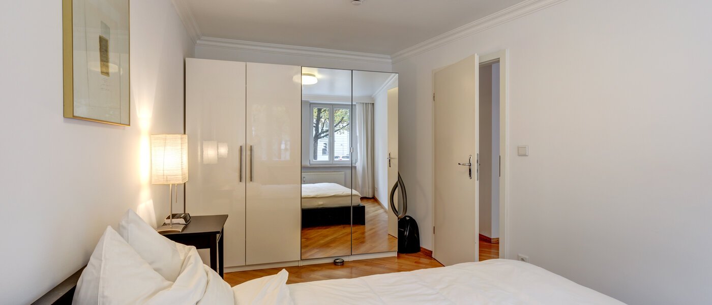 appartamento München Haidhausen 03 camera da letto 5712