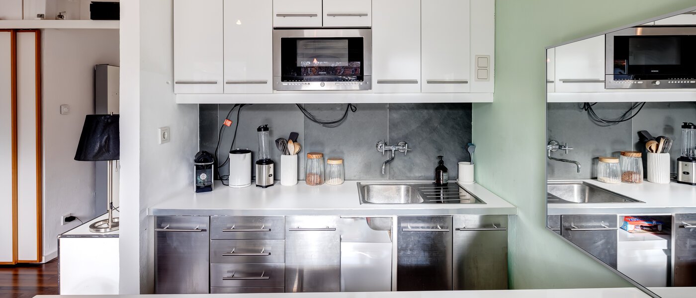 appartamento München Glockenbachviertel 02 cucina 5802