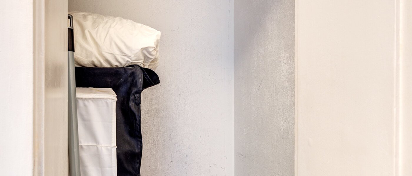 appartamento München Neuhausen 01 ripostiglio 5827