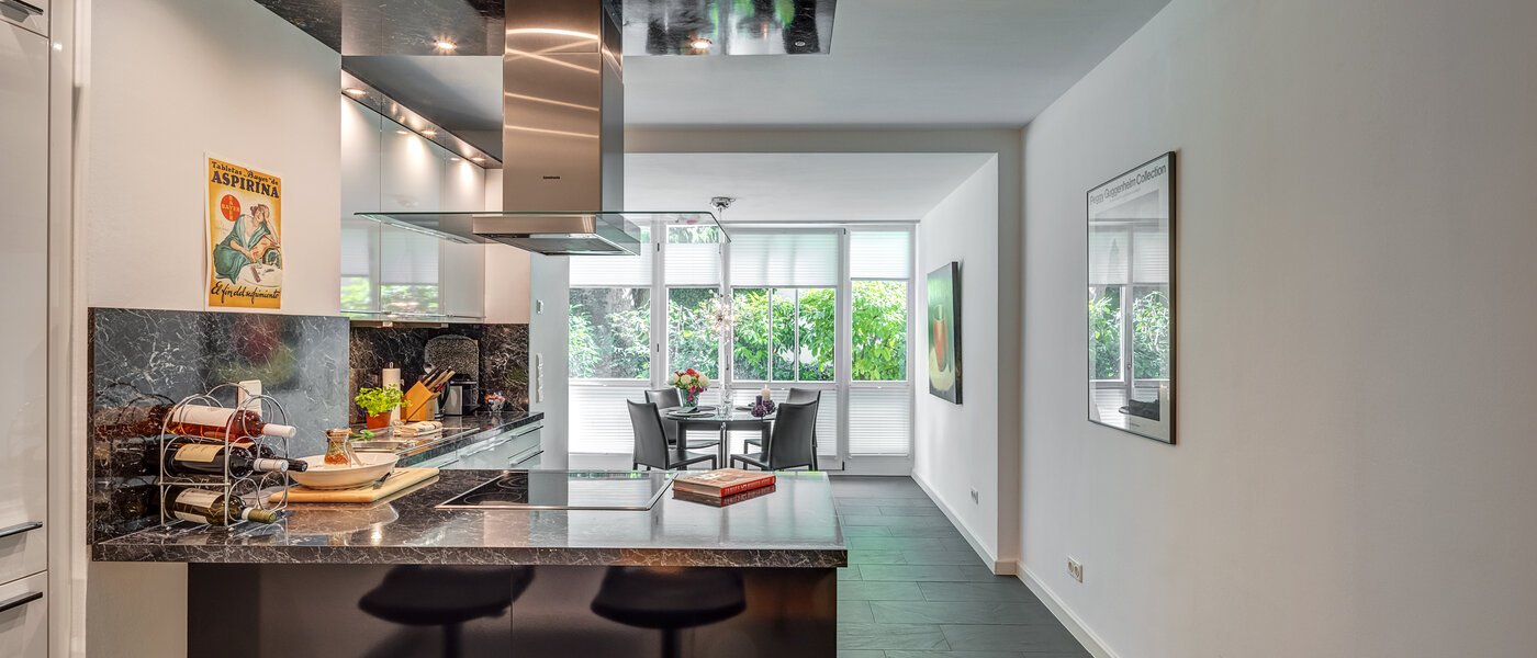 appartamento München Bogenhausen 02 cucina 5866