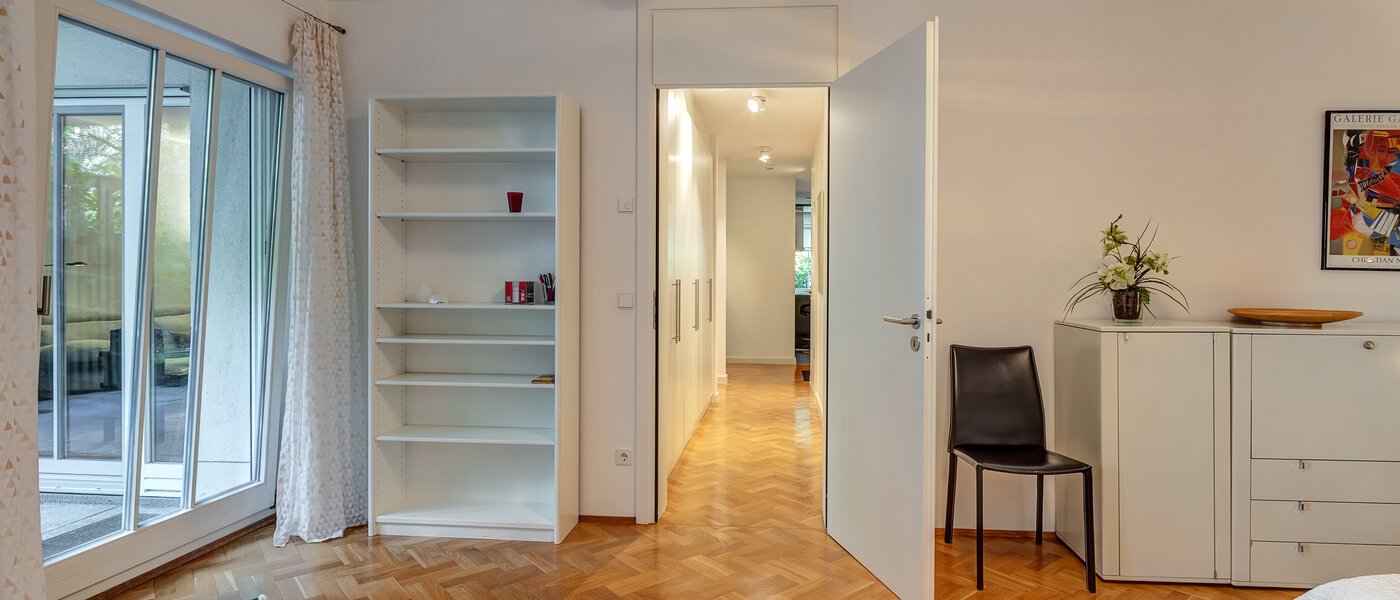 appartamento München Bogenhausen 04 camera da letto 5866