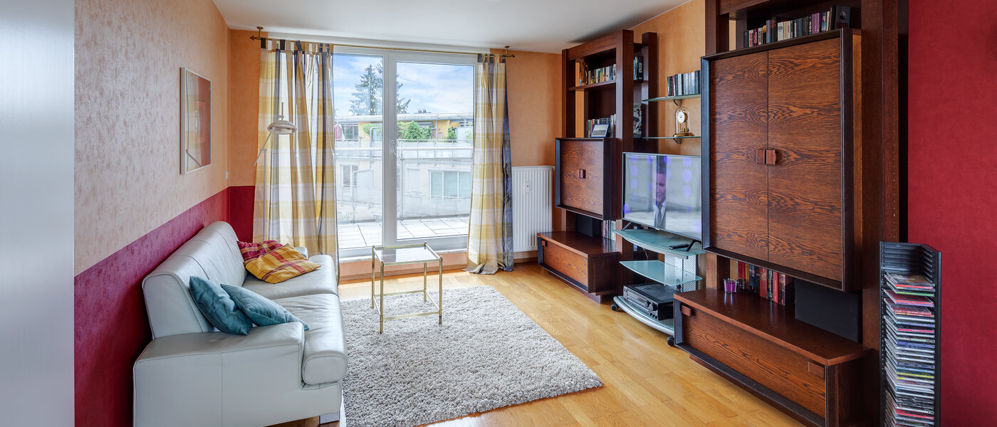 attico con terrazzo München Sendling-Westpark 01 zona living 5946