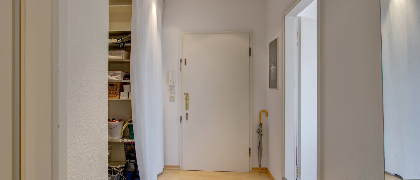 appartamento München Maxvorstadt - Universitätsviertel 02 ingresso/corridioio 6047