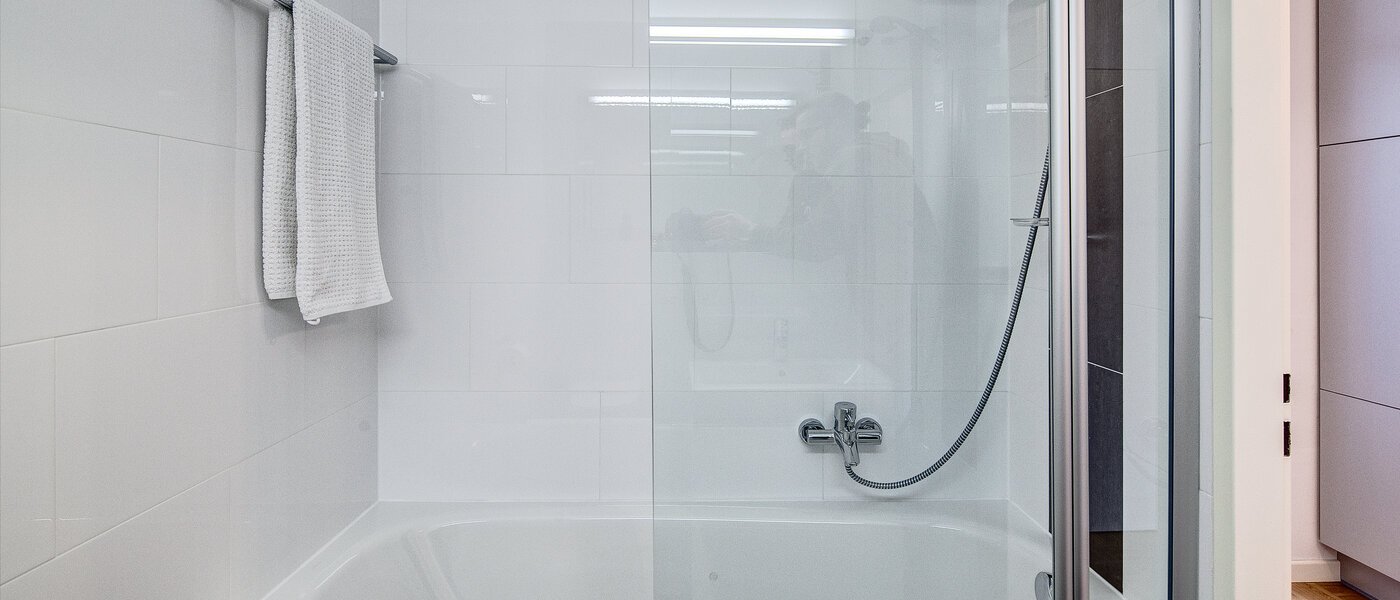 appartamento München Arabellapark 03 bagno 6126