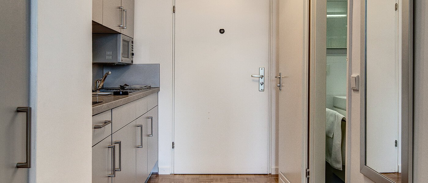 appartamento München Arabellapark 01 ingresso/corridioio 6126