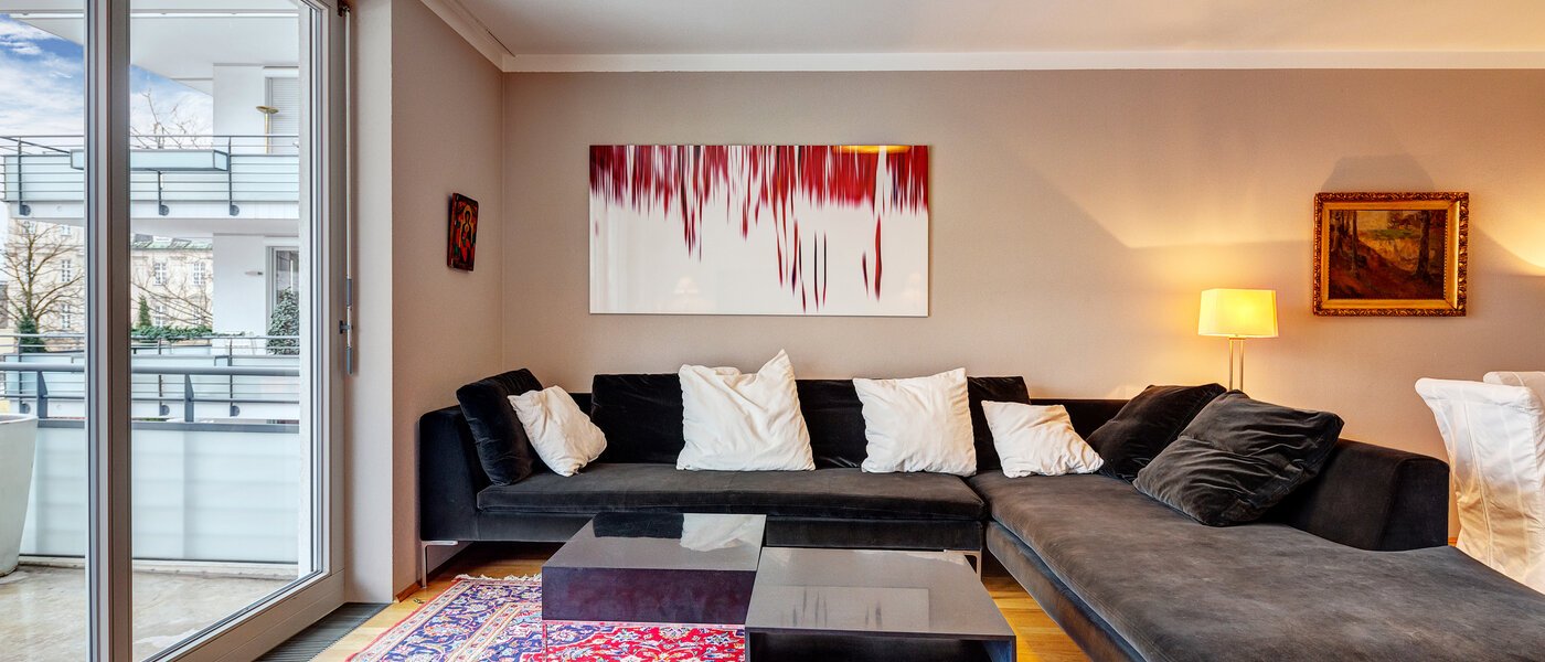 appartamento München Bogenhausen 02 soggiorno 6185