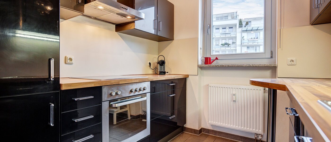 appartamento München Bogenhausen 02 cucina 6185