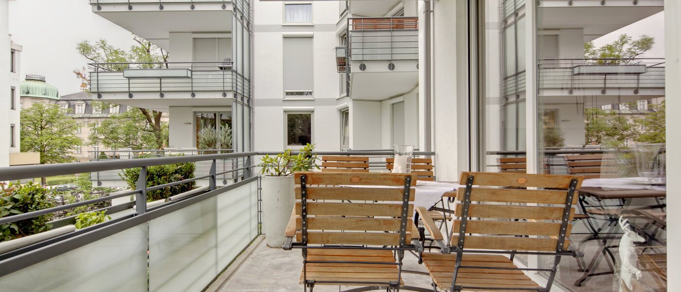 appartamento München Bogenhausen 02 balcone 6185