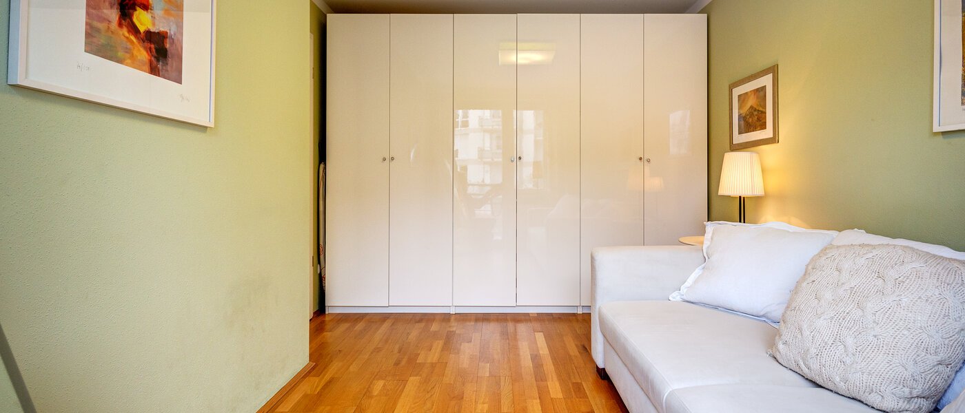 appartamento München Bogenhausen 03 camera per gli ospiti 6185