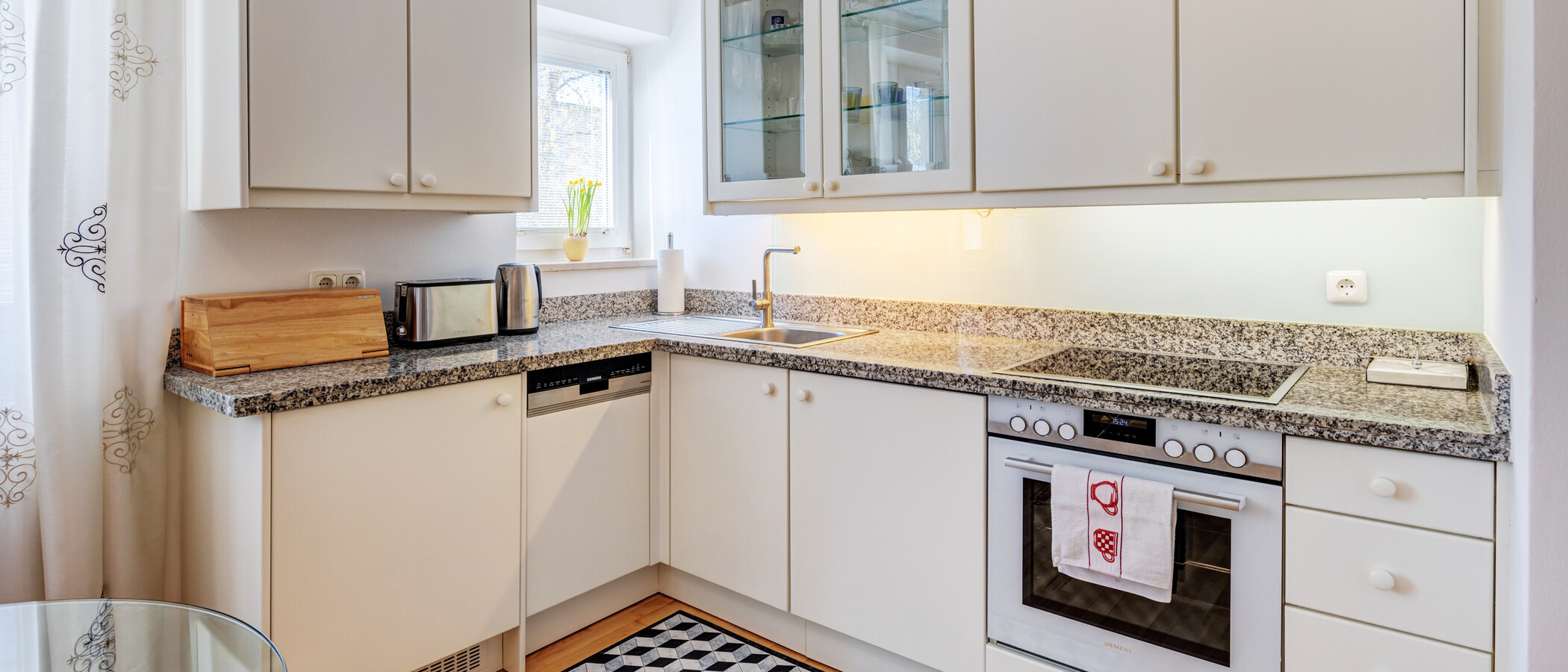 appartamento München Bogenhausen 01 cucina 6213