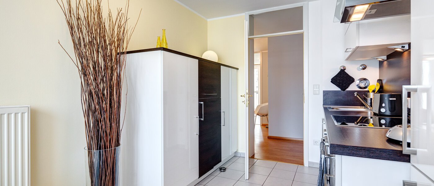 appartamento München Schwabing (rechts der Leopoldstraße) 03 cucina 6219