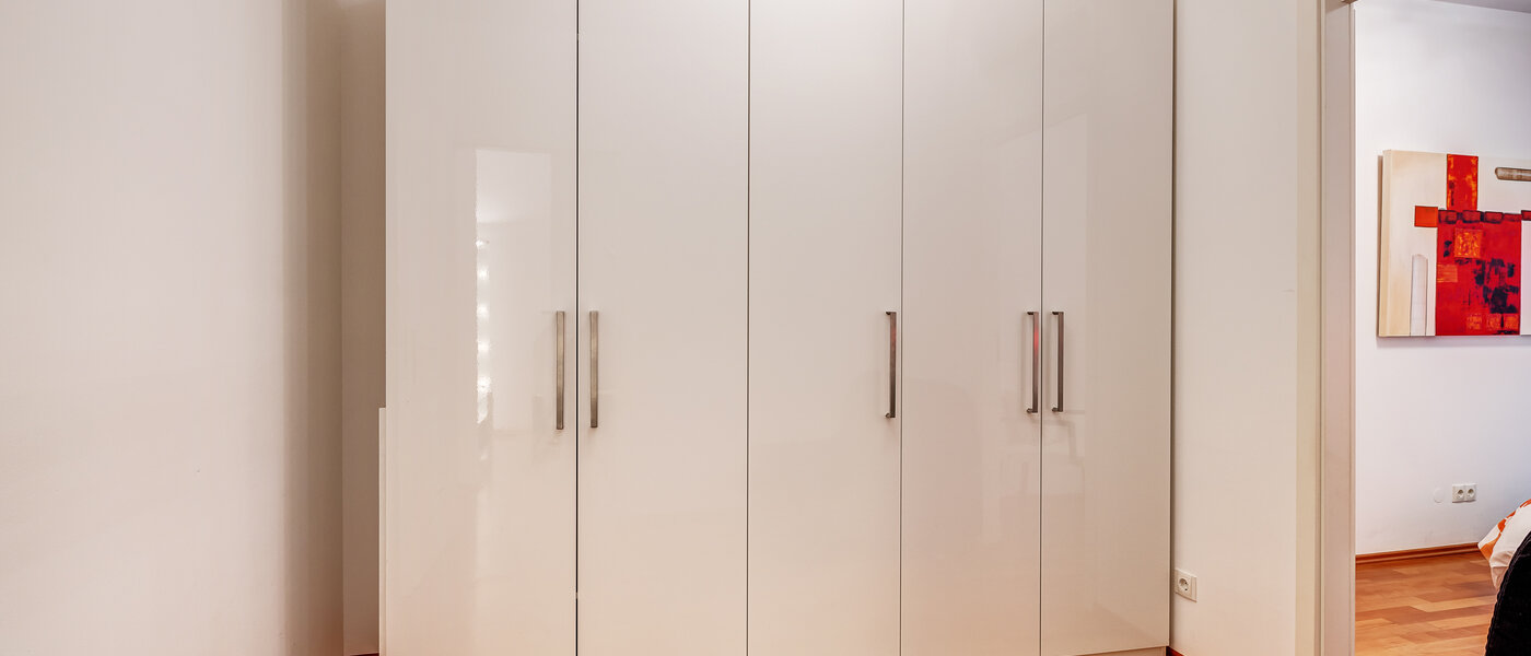 appartamento München Schwabing-Nord (zw. Leopoldstraße & Englischen Garten) 02 stanza armadio  6300