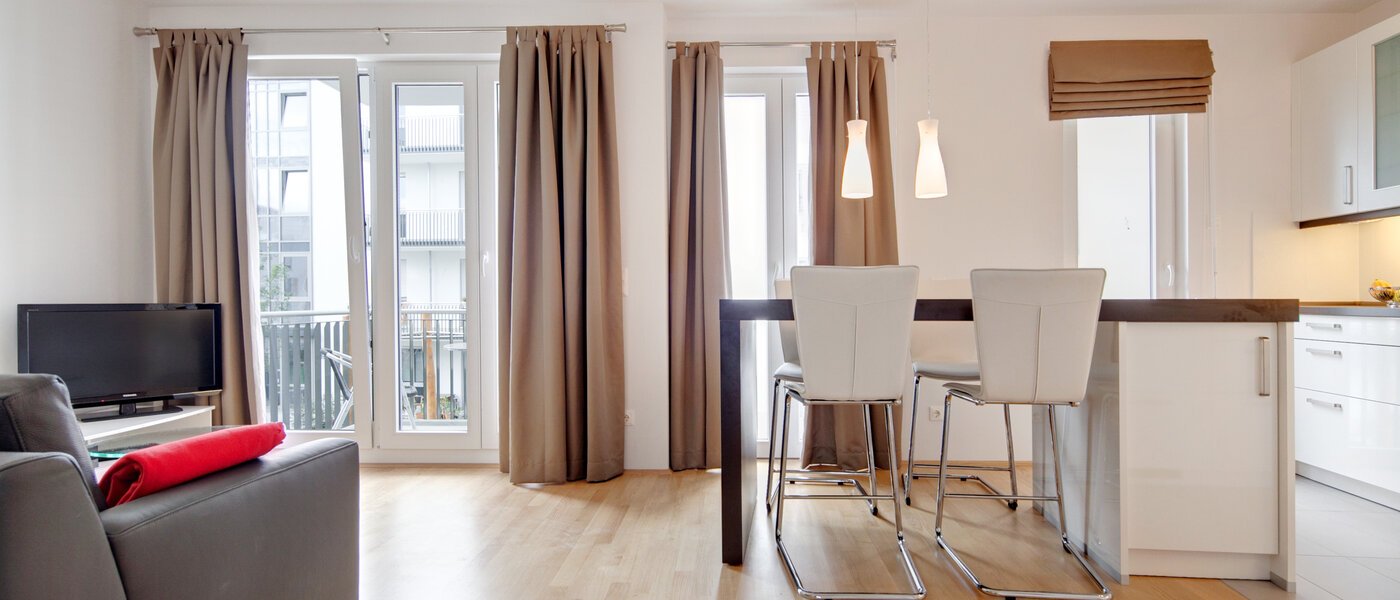 appartamento München Schwabing-Nord (zw. Belgrad- & Leopoldstraße) 03 soggiorno 6335