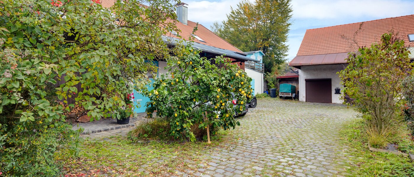 appartamento Fahrenzhausen 01 cortile interno  6417