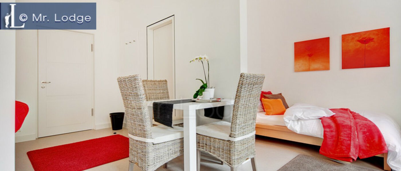 appartamento München Lehel 04 soggiorno 6432