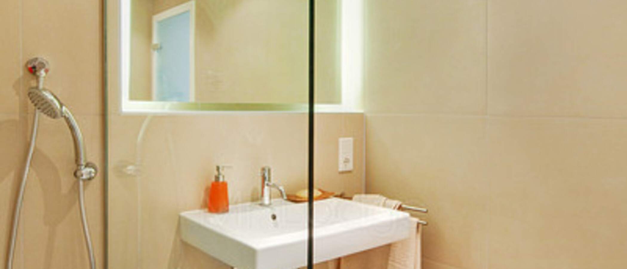 attico con terrazzo München Neuhausen 02 bagno 6439