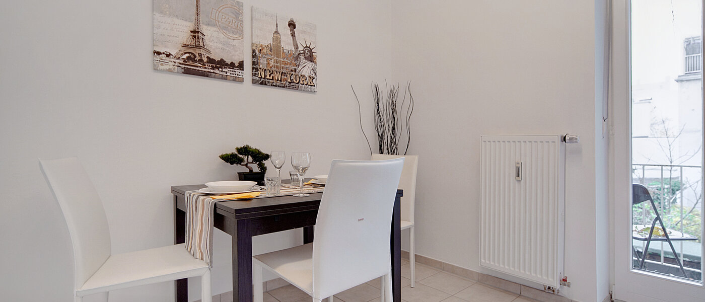 appartamento München Schwabing (links der Leopoldstraße) 02 cucina 6480