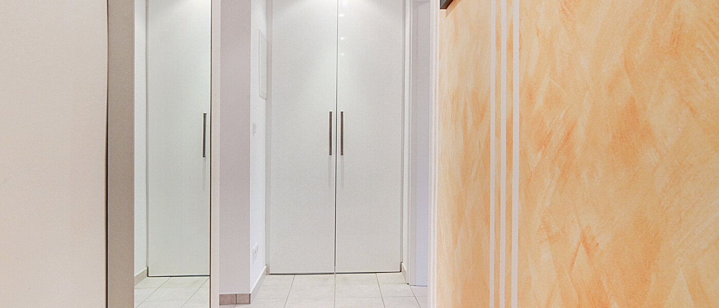 appartamento München Schwabing (links der Leopoldstraße) 01 ingresso/corridioio 6480