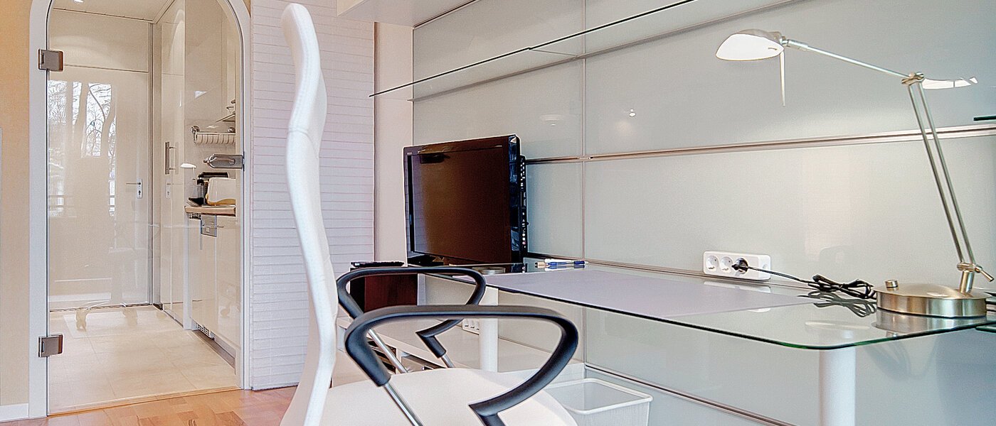 appartamento München Milbertshofen 04 soggiorno 6551