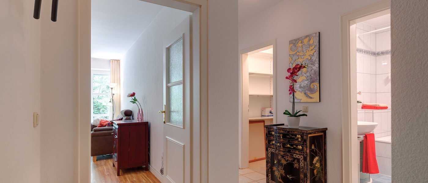 appartamento con giardino München Neuhausen 01 ingresso/corridioio 6555