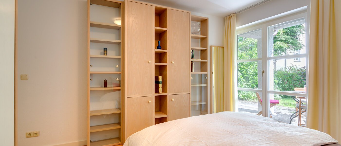 appartamento con giardino München Neuhausen 03 zona notte 6555