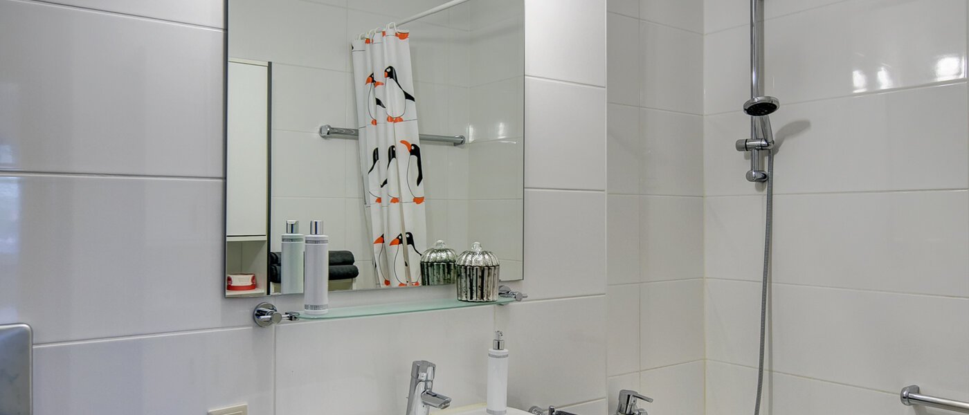 appartamento München Arabellapark 02 bagno 6561