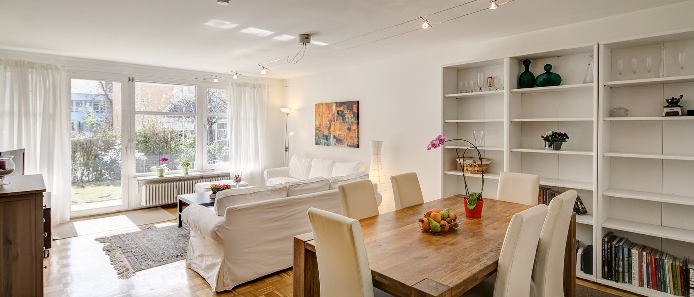 appartamento München Arabellapark 05 zona living 6561