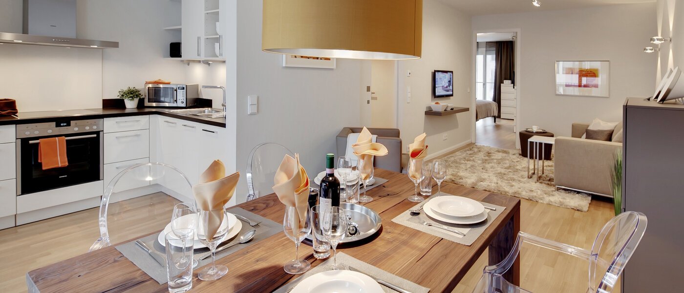 appartamento München Maxvorstadt 03 sala da pranzo 6639