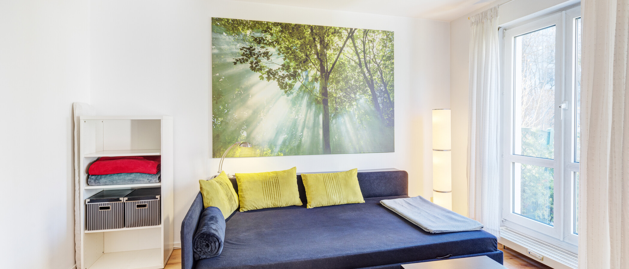 appartamento con giardino München Neuhausen 01 zona notte 6696