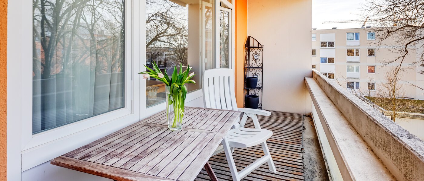 appartamento München Oberföhring 01 balcone 6739