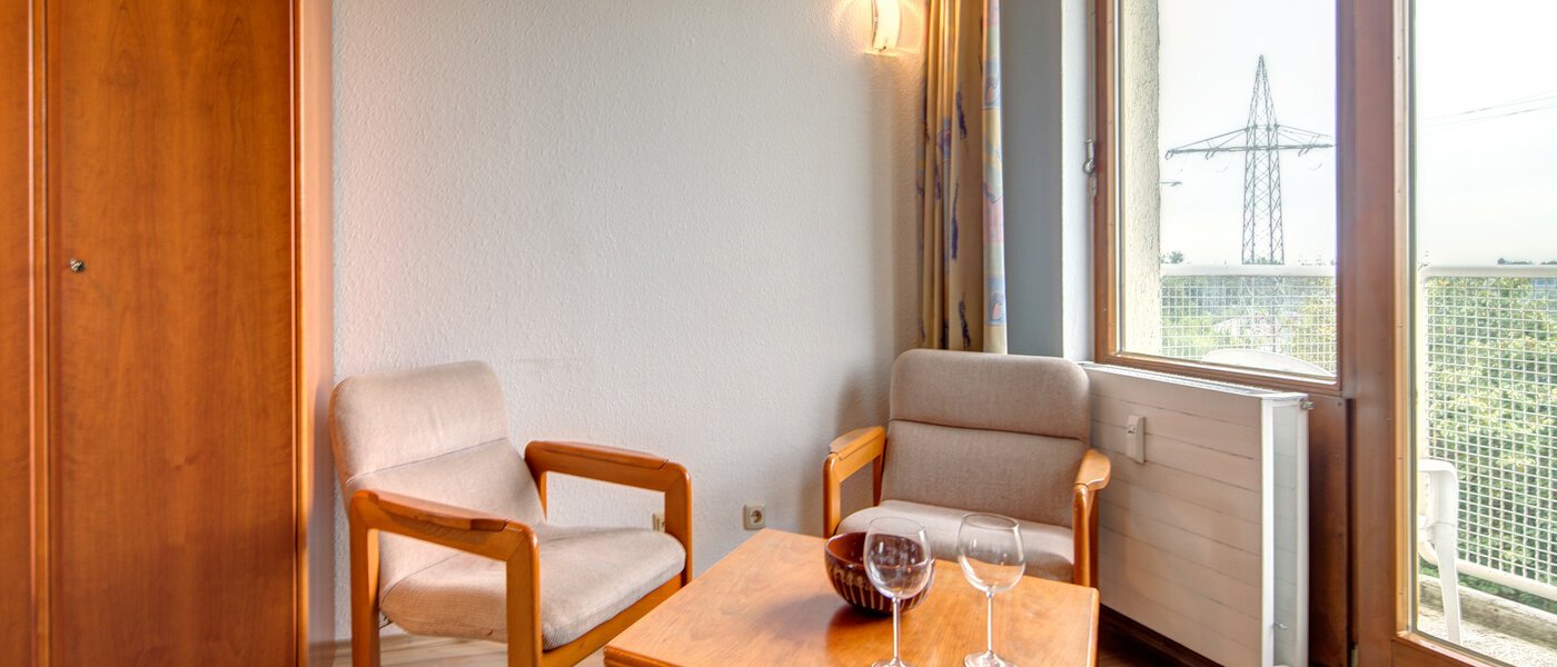 appartamento München Westkreuz 04 soggiorno 6782