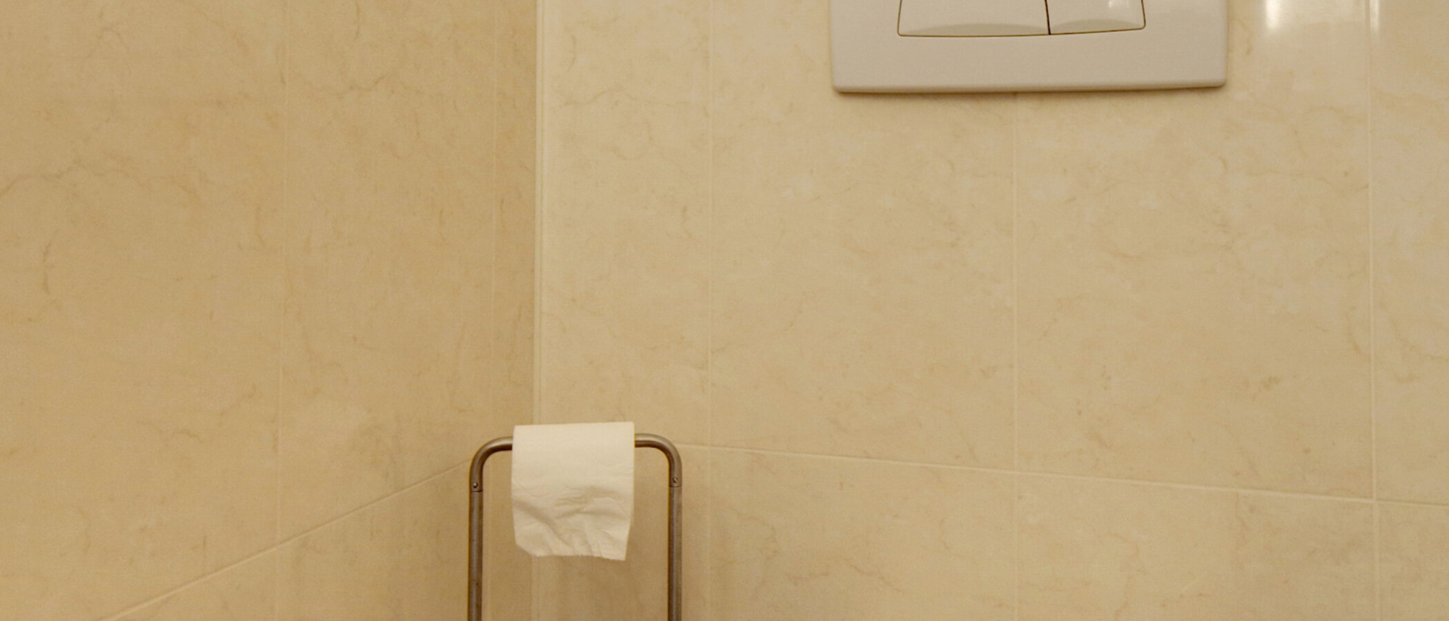 maisonette München Schwabing (rechts der Leopoldstraße) 02 toilette separata 6884