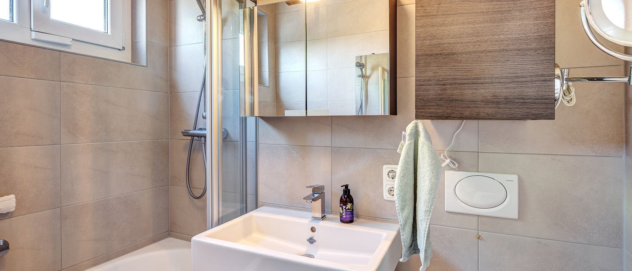 attico con terrazzo München Fasanerie 02 bagno 6919
