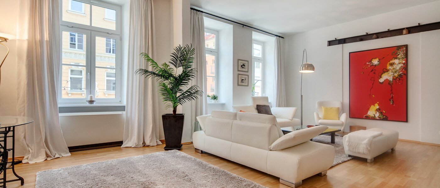 appartamento München Glockenbachviertel 03 soggiorno 6991
