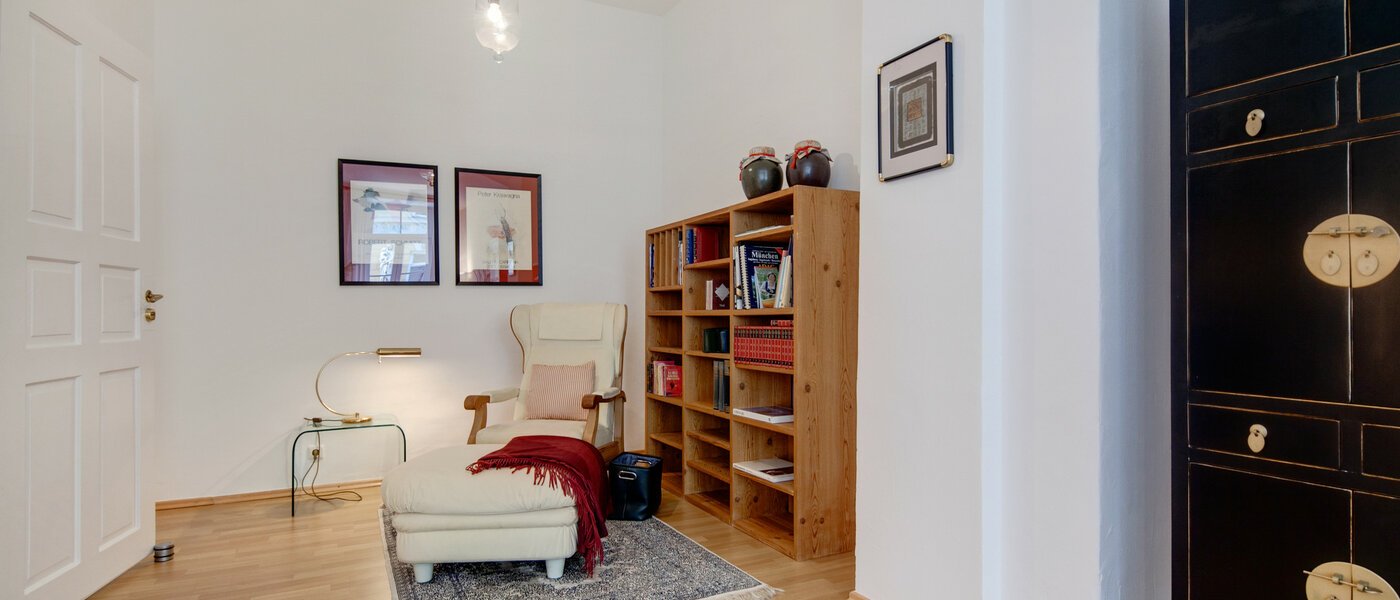 appartamento München Glockenbachviertel 07 soggiorno 6991